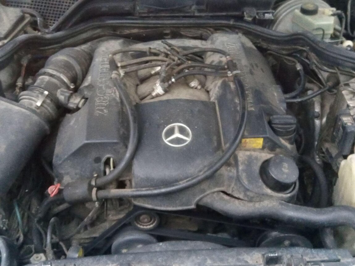 Мерс е 240