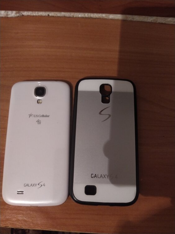 Телефоны в молдове. Galaxy Note 3 vs iphone 5s.