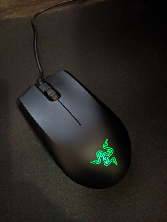 Razor abyssus. Razer Abyssus Essential. Мышь Razer Abyssus Essential. Мышь DEXP Hellfire GM-100. Игровая мышь Оклик 895g.