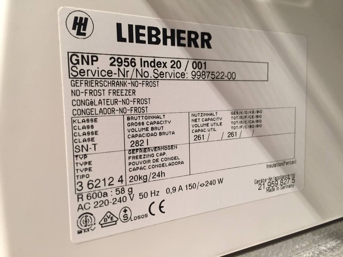 Liebherr premium морозильная камера. Liebherr Premium no Frost морозильная камера. Liebherr Premium BIOFRESH холодильник шильдик. Шильдик морозильника Liebherr gn2356. Liebherr Premium NOFROST датчик морозильной.