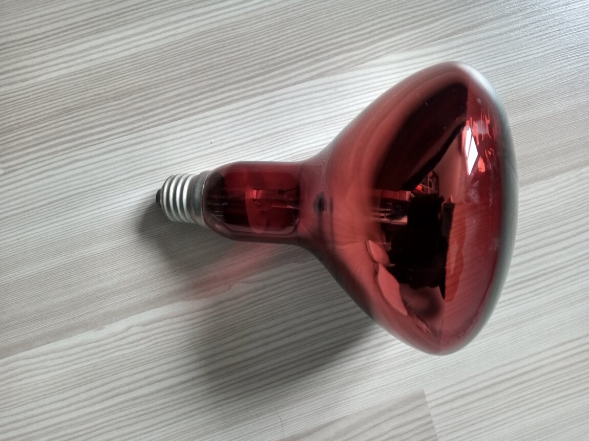 Инфракрасные лампы 70 Lei