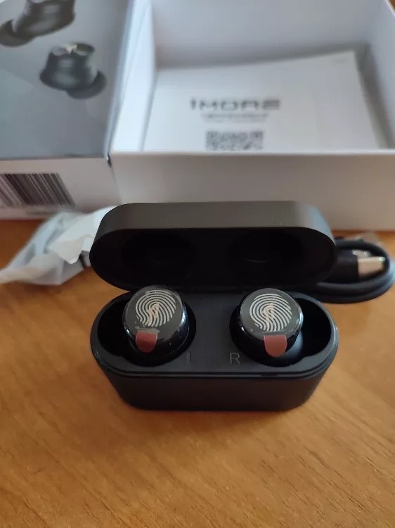 Беспроводные наушники Bluetooth 5. 1more pistonbuds Pro фото коробки.