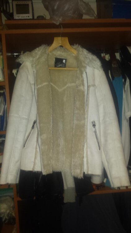 Обменять дубленку. Шуба барс. Перешить дубленку. Перешить из норковой шубы парку. Реклама шуб в газете.