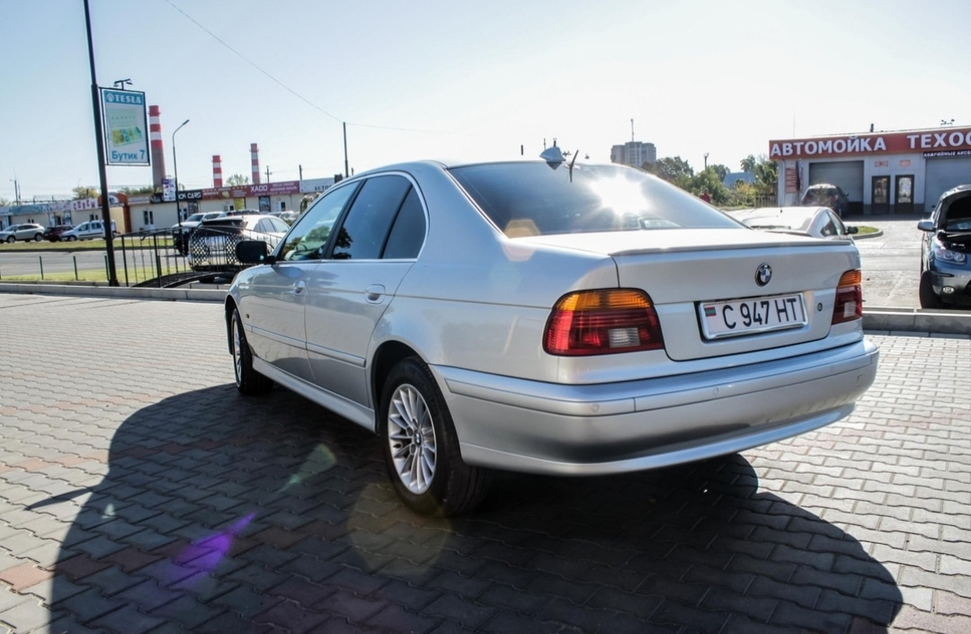 bmw 5 series 2001