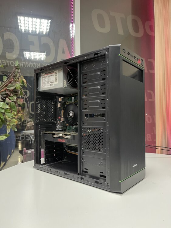 I5 4570 4 ядра 3.2ghz/RX 570 4gb/ 8gb 1600mhg/ 120gb SSD 3800 руб
