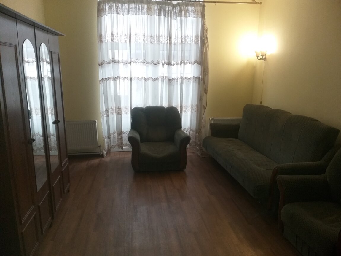 Сдам 1 комнатную квартиру на Таирова \"Червоный Хутор 4000 грн