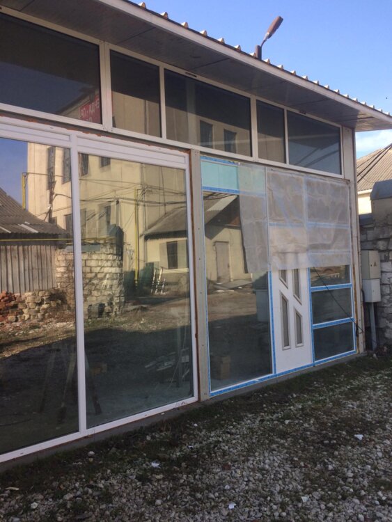 Продается коммерческое помещение 160 кв. м. под склад, автомойку 95000