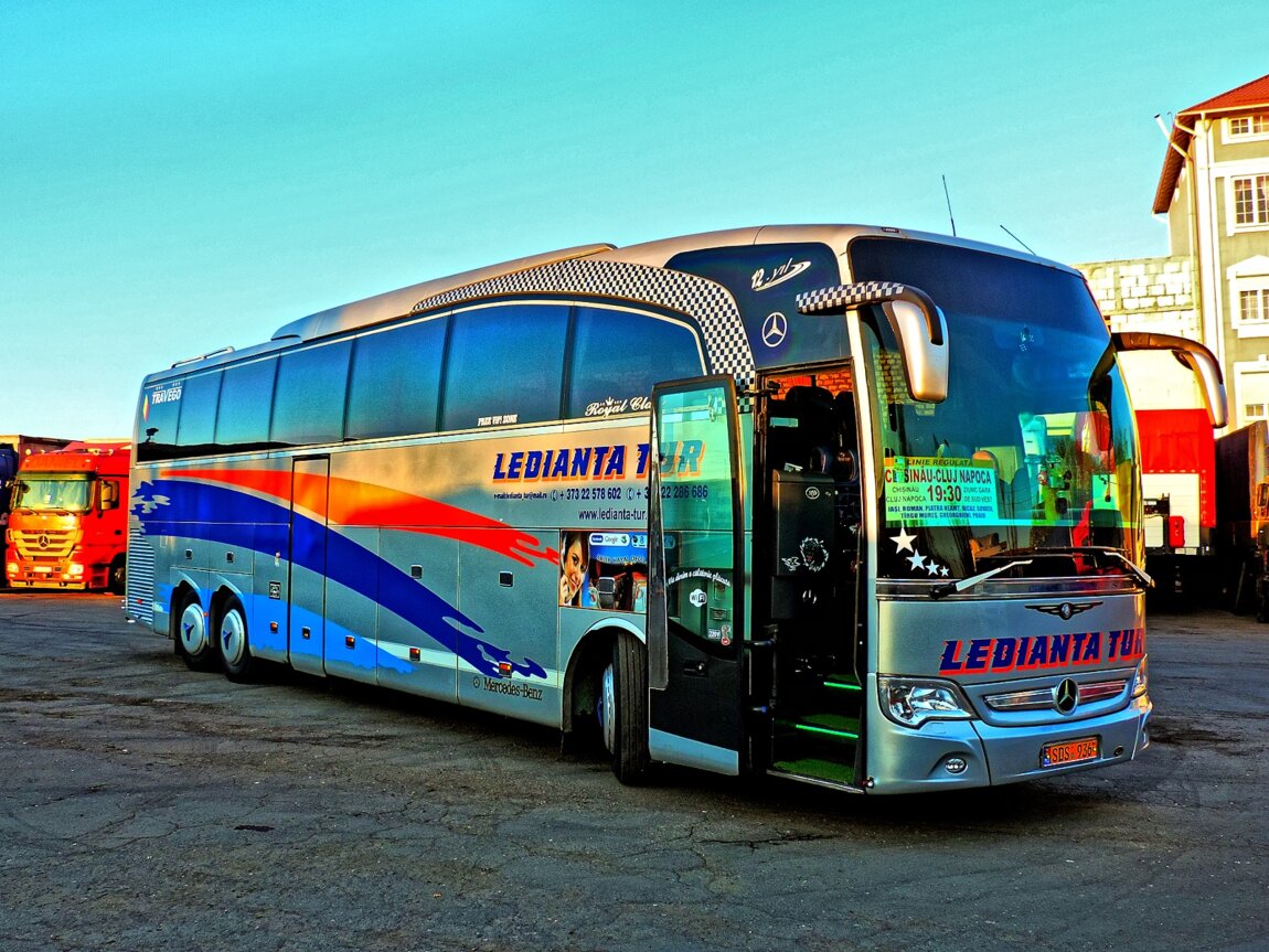 Доставка кишинев. Setra s417hdh. Setra 417. Setra TOPCLASS S 417 HDH. Setra s417 HDH салон.