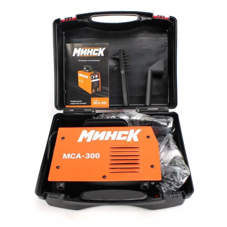Сварочный аппарат Минск-300 (В КЕЙСЕ)СОВЕТСКАЯ 1 А 6 БУТ 1350 руб