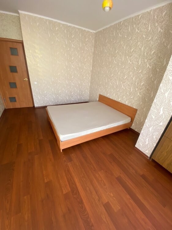 Сдам 1 комнатную квартиру в новом \"ЖМ 7 Небо\", напротив рынка 7 Км 4000 грн