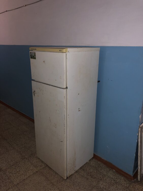 Продам холодильник