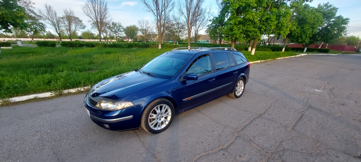 Продам Рено Лагуна 2002 года выпуска мотор 1.9 турбодизель. Коробка 2000