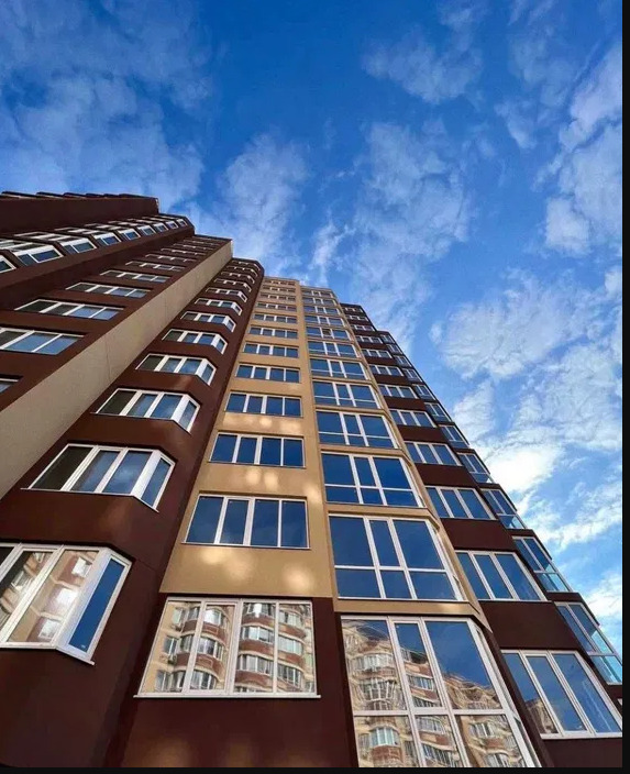 Квартира -студия. Чистовая отделка под ремонт. 22700