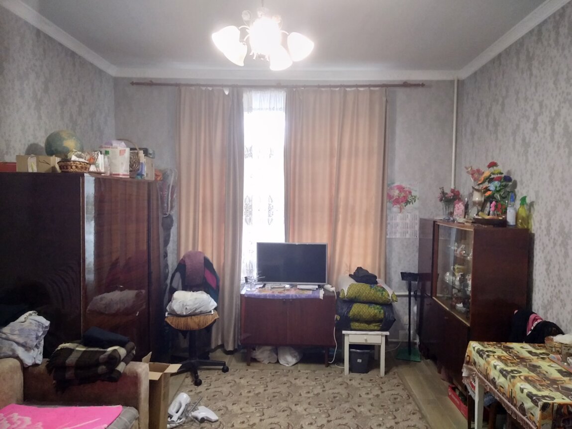 Комната 16м² в «сталинке» на Средней / Косвенной. РЕМОНТ. 1 СОСЕД