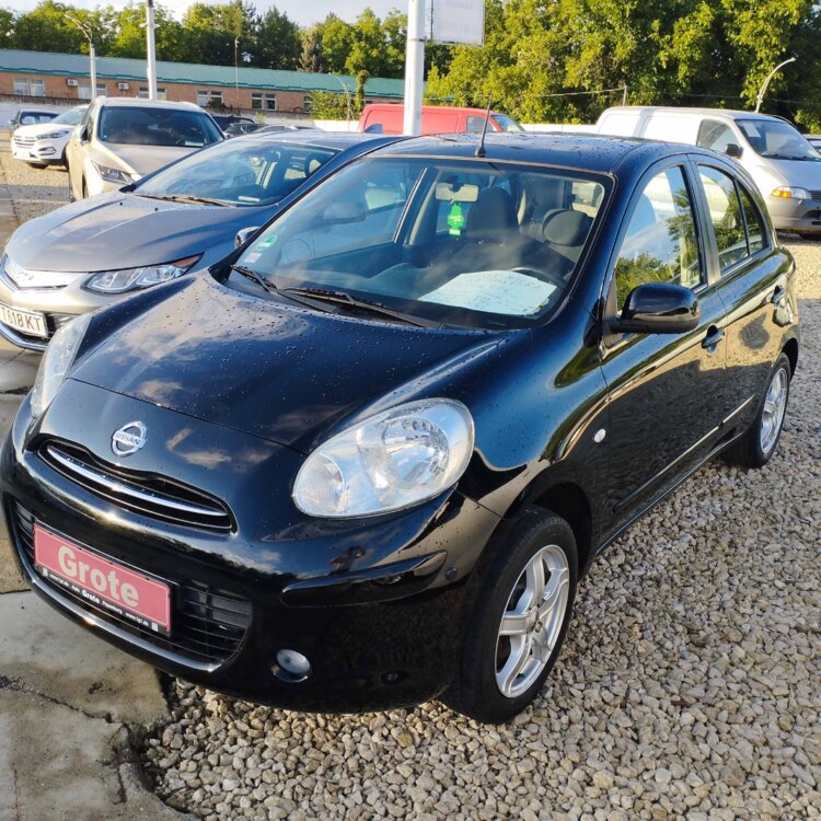 Nissan Micra 2011