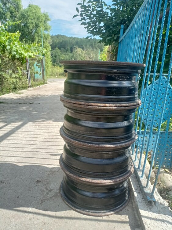 Продам железные диски 500 руб