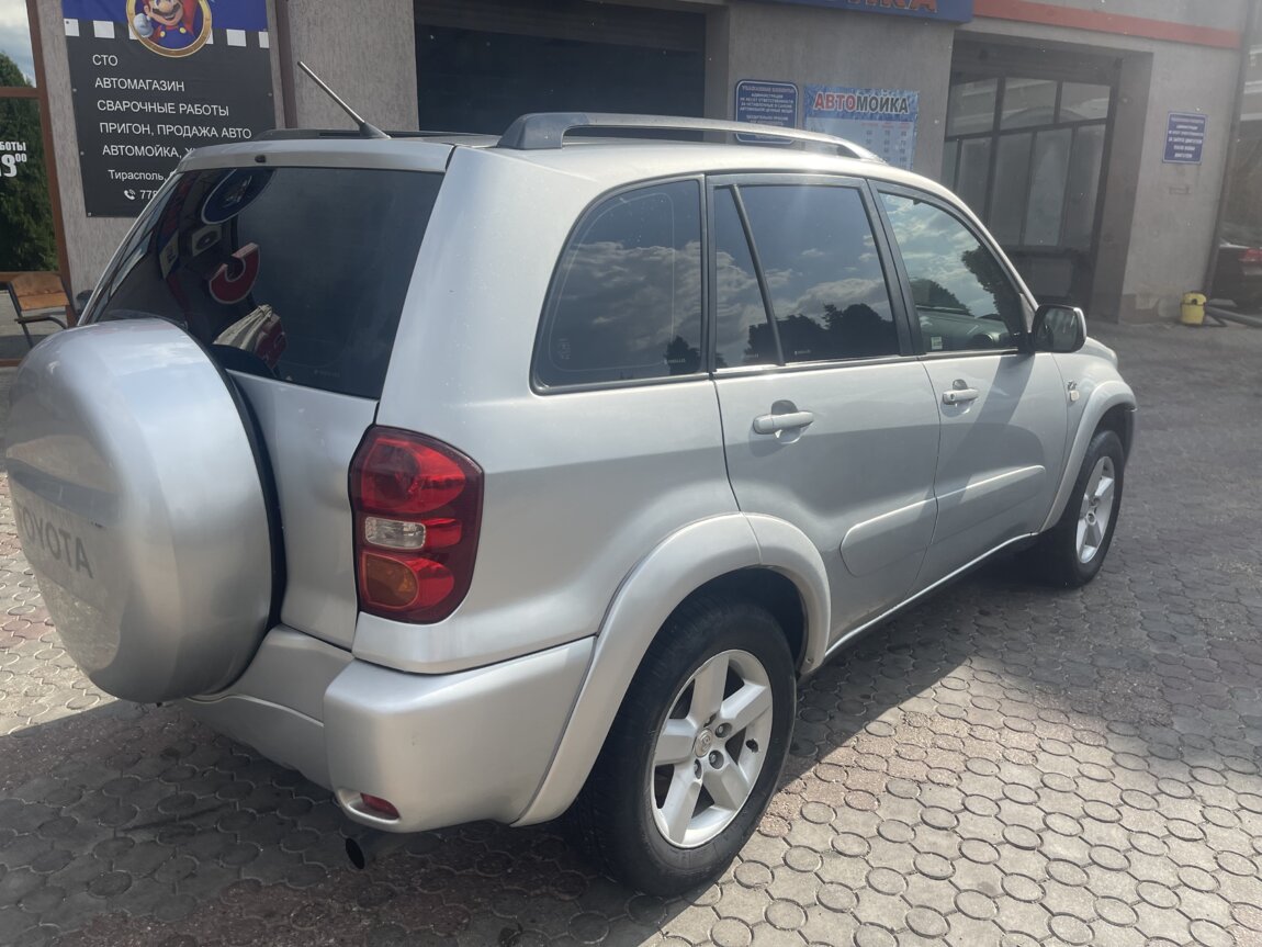 Toyota rav4 продам 4900 $