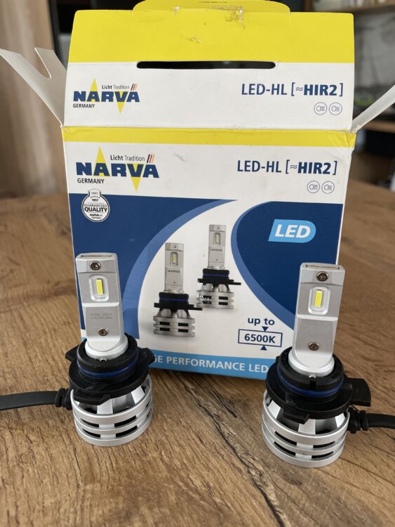 Нарва свет. Narva лампа светодиодная narva range performance led h3 2 шт 18058. Лед лампы narva h7 range performance. Narva h7 led. Нарва свет.