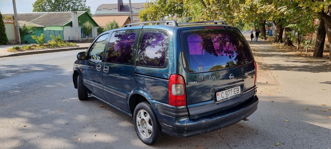 opel sintra 1999