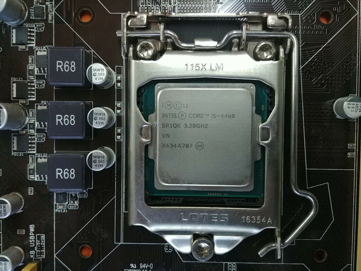 Процессор м2 сравнение. Intel Core i5-4460. Intel Core i5 4460 3.20GHZ. I5 4460. Процессор м4.