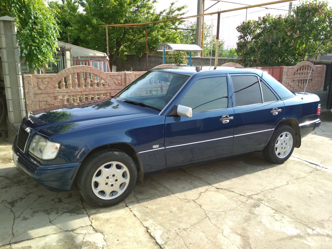 Продам 124 Мерседес 4500