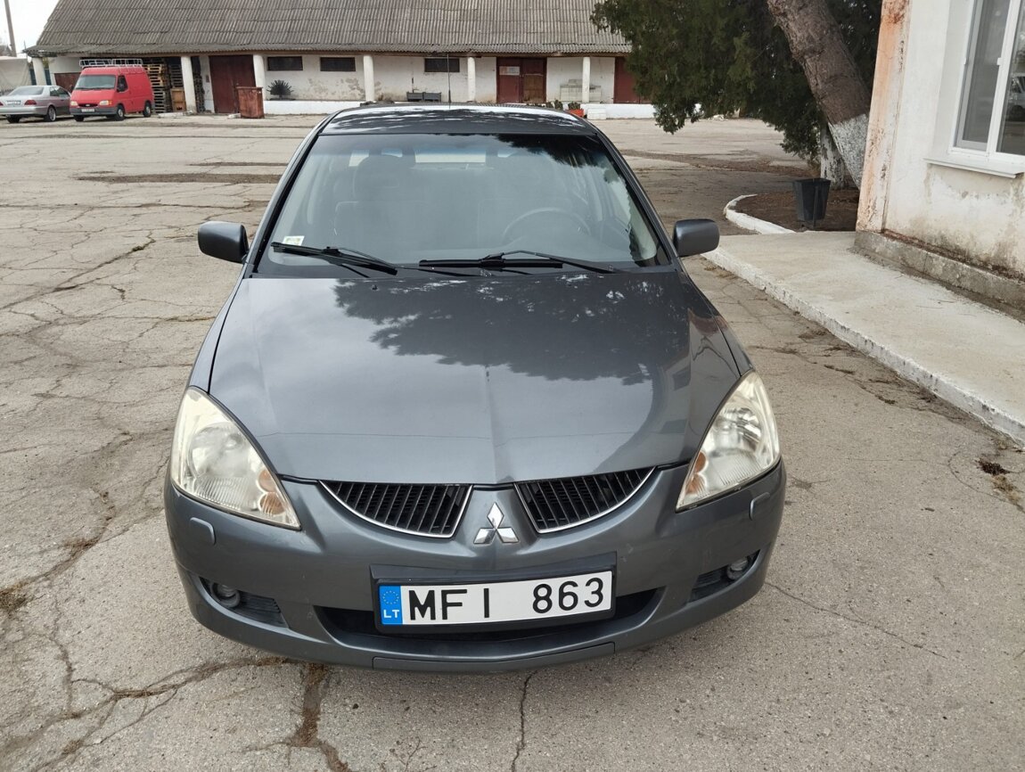 mitsubishi lancer 2005