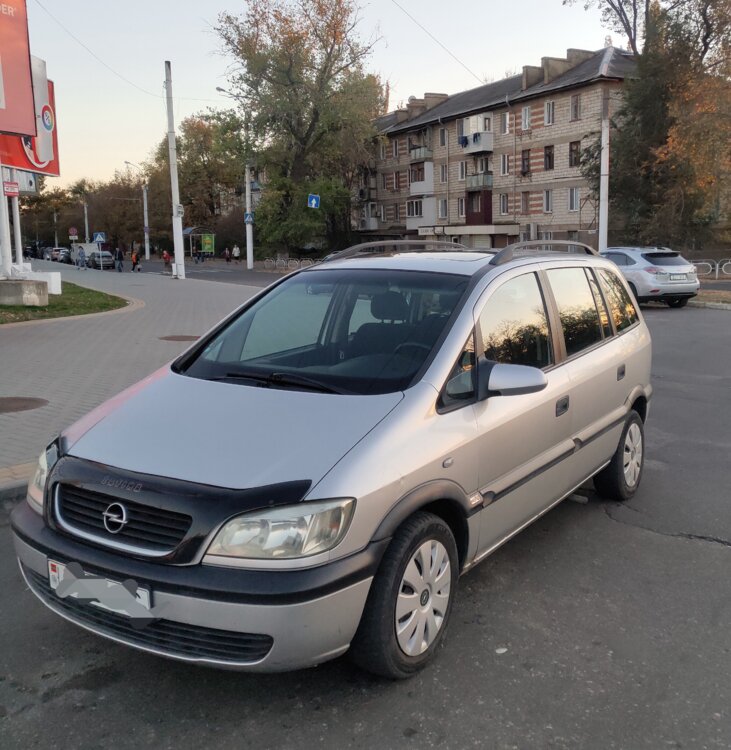 opel zafira 2001