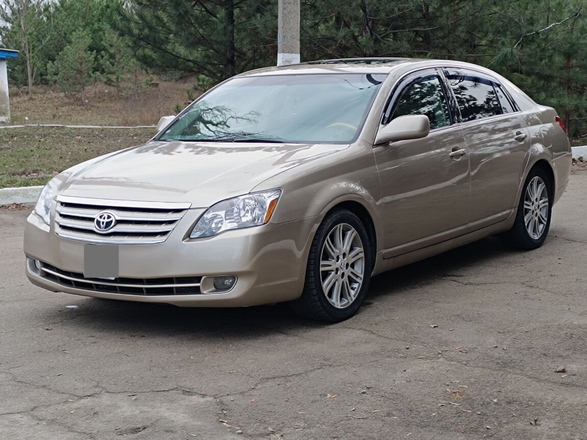 toyota avalon 2005