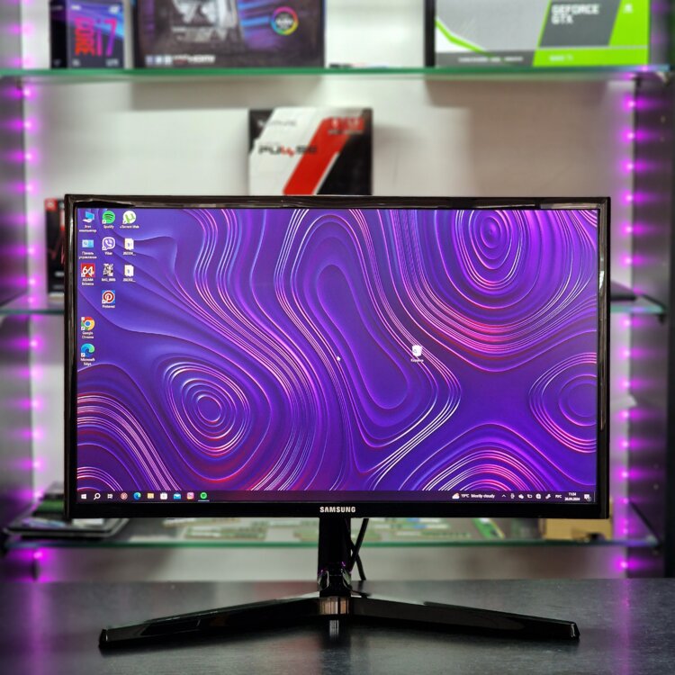 Samsung C24RG50FQI BLACK| 1920 х 1080| 144 Гц 2000 руб