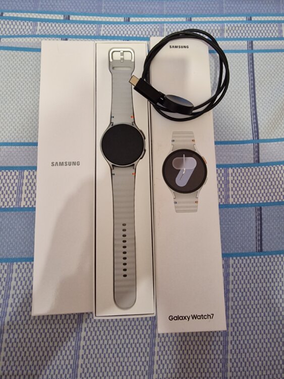Срочно! Оригинал Samsung galaxy Watch 7 44mm