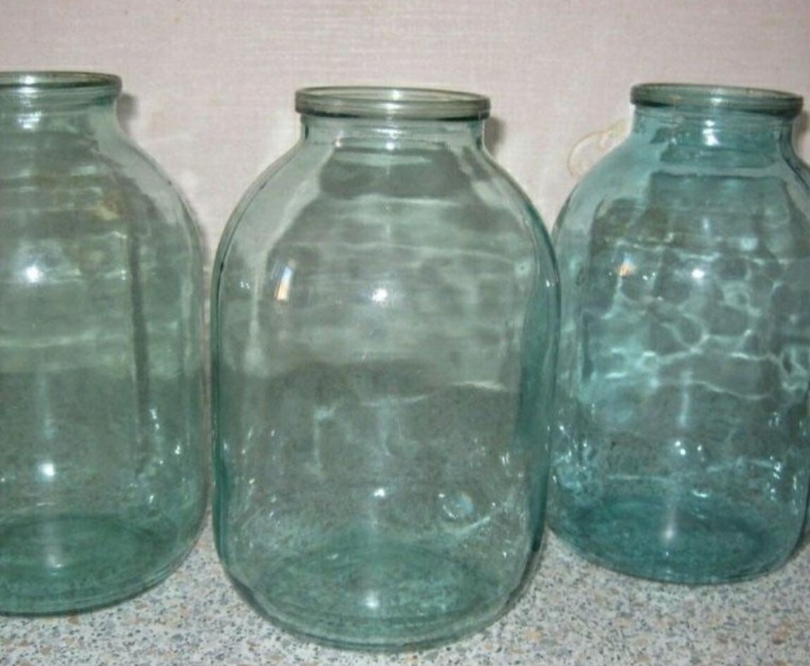 Продаю банки 3 л., 1 л., 0,7 л