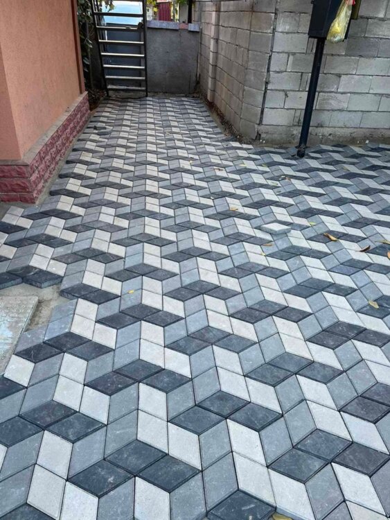 УКЛАДКА ТРОТУАРНОЙ плитки по всему Приднестровью