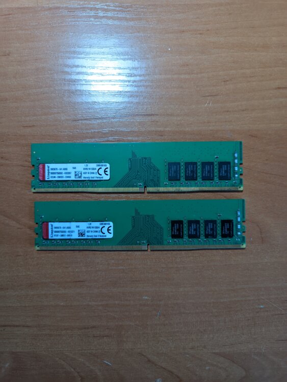 Оперативная память DDR4 Б\У