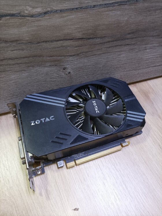 ZOTAC GTX1060(6GB)