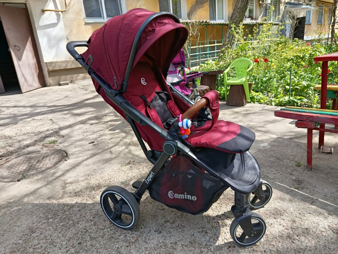 Продам коляску в отличном состоянии