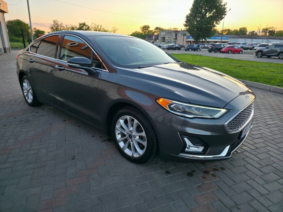 Ford Fusion Energi