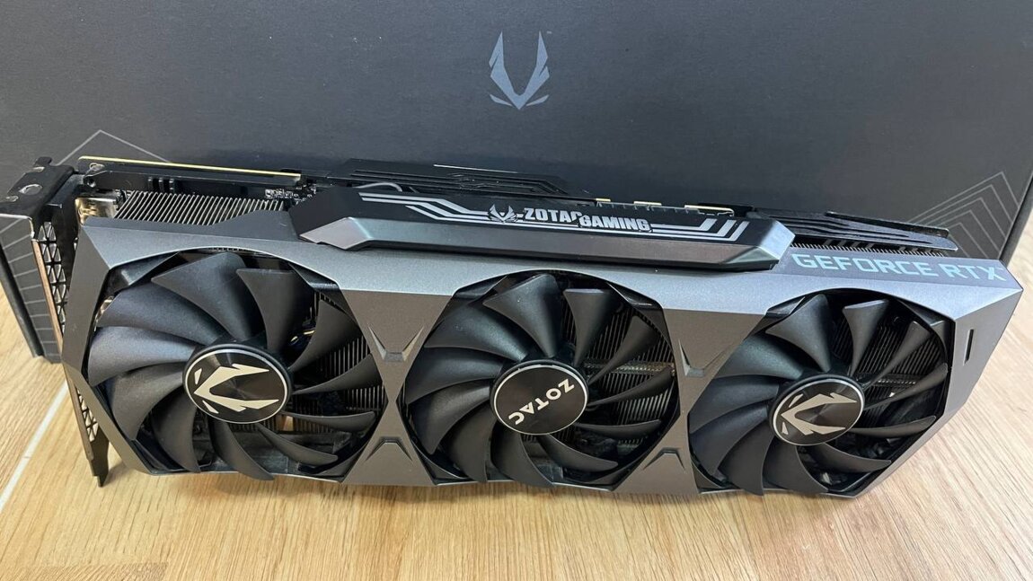 ZOTAC GAMING Trinity RTX 3080 12GB 490 $