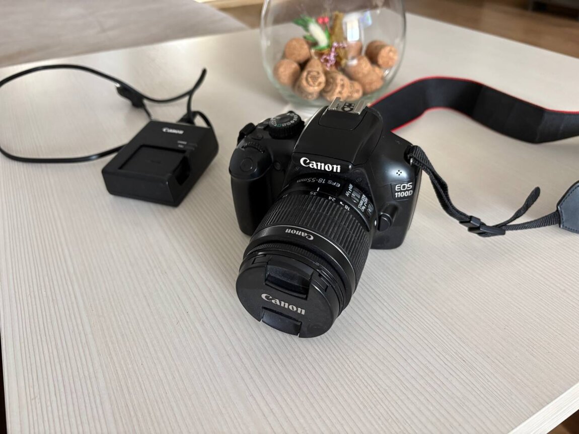 Canon 1100