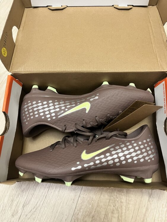 Продам бутсы Nike Mercurial Vapor 16 Academy Kylian Mbappe FG