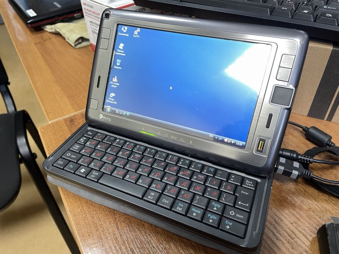 Продам UMPC HTC Shift
