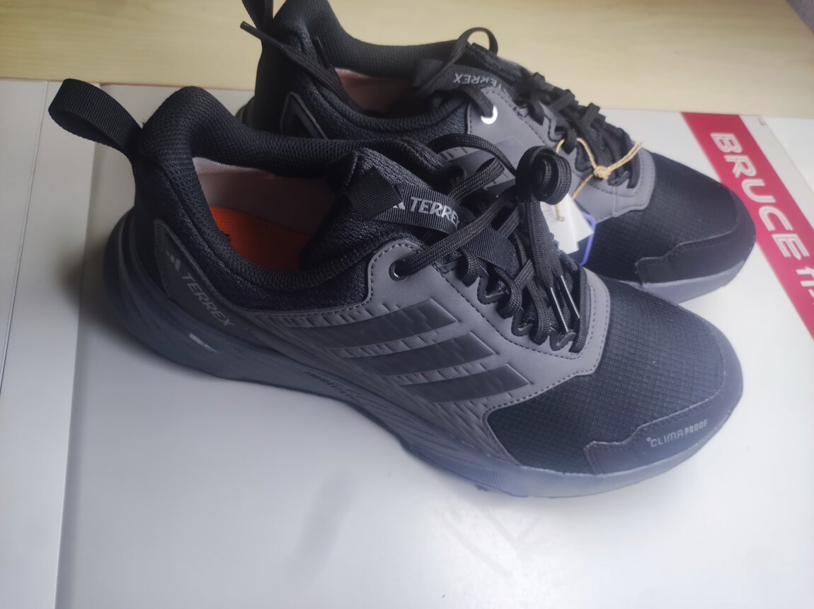 НОВЫЕ adidas Terrex Tracefinder 2 clima размер 42.5