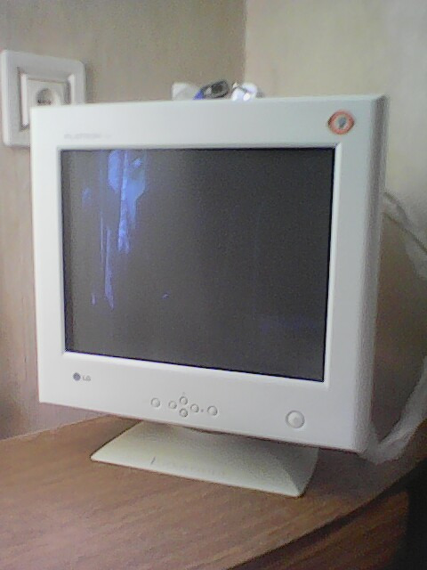 Монитор LG Flatron