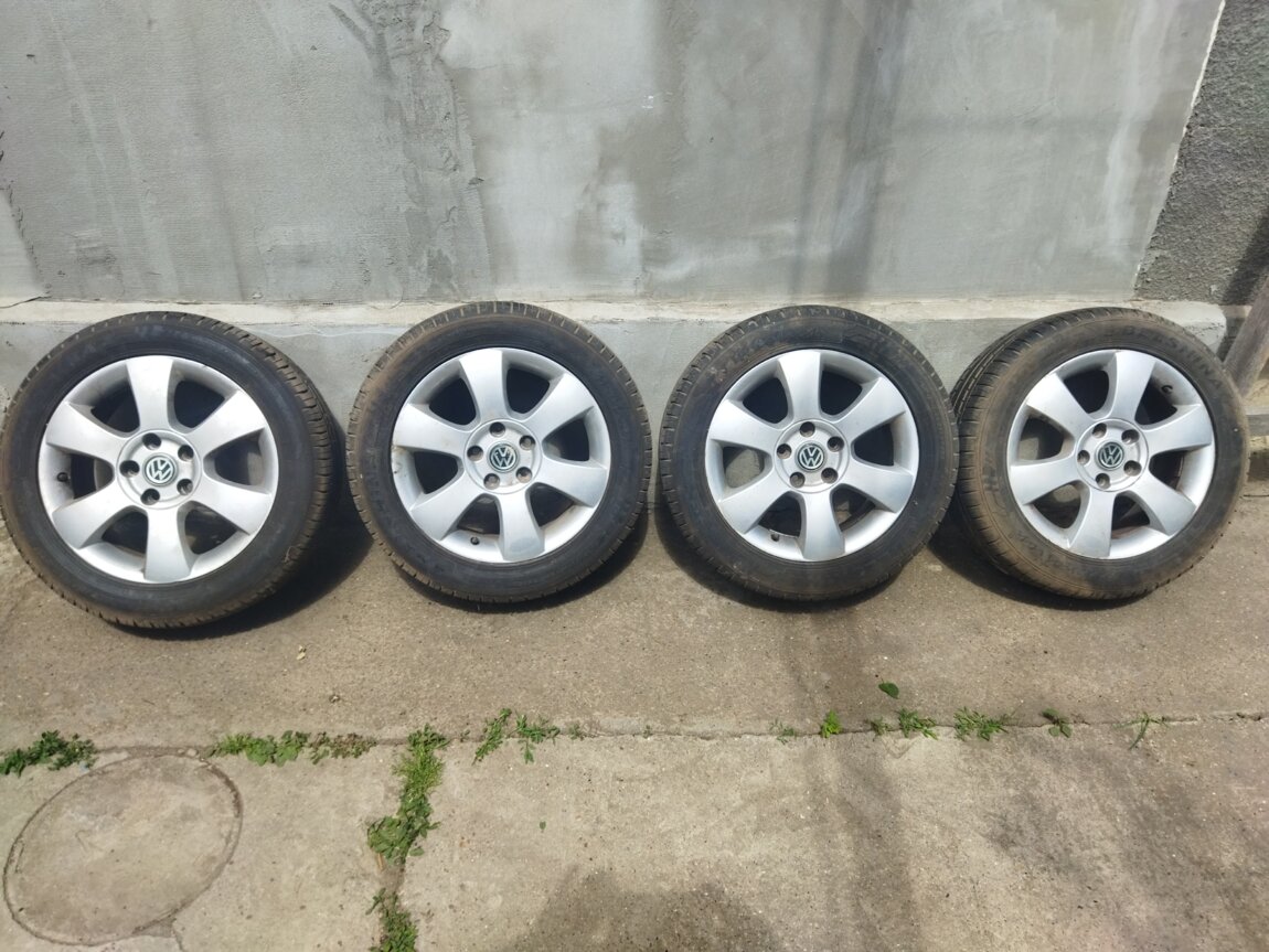 Продам диски с резиной 205/55 R16 5х112