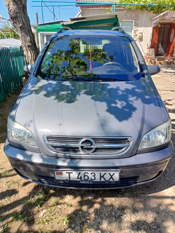 Опель Зафира (Opel Zafira)