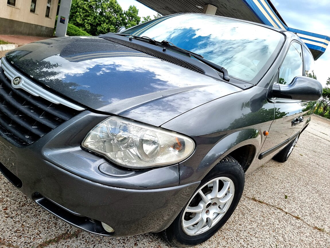 СРОЧНАЯ ЦЕНА! Chrysler Voyager 2006 срочно/возможен обмен