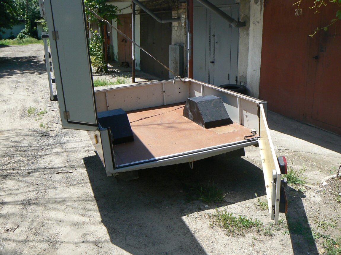 Продам прицеп. Пригнан из Германии.