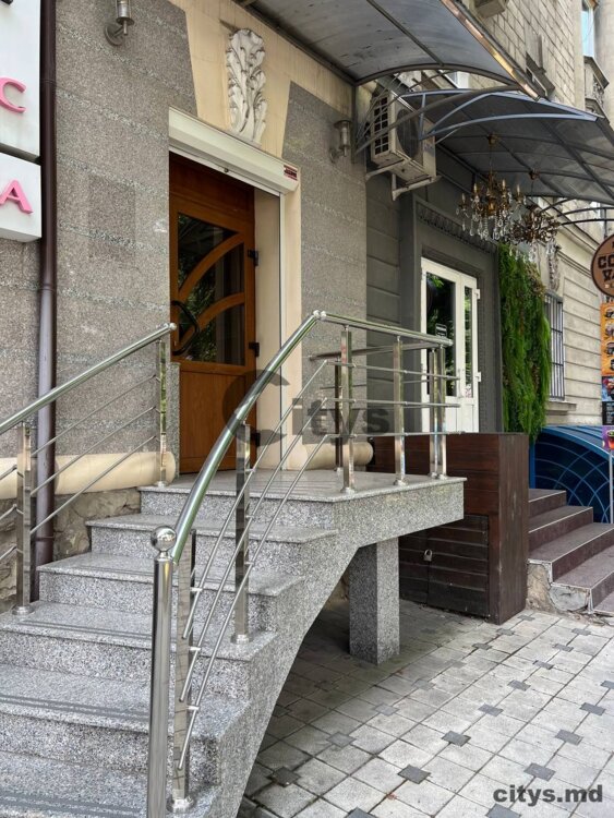 Apartament - 70 m² , Chisinau 2350 €