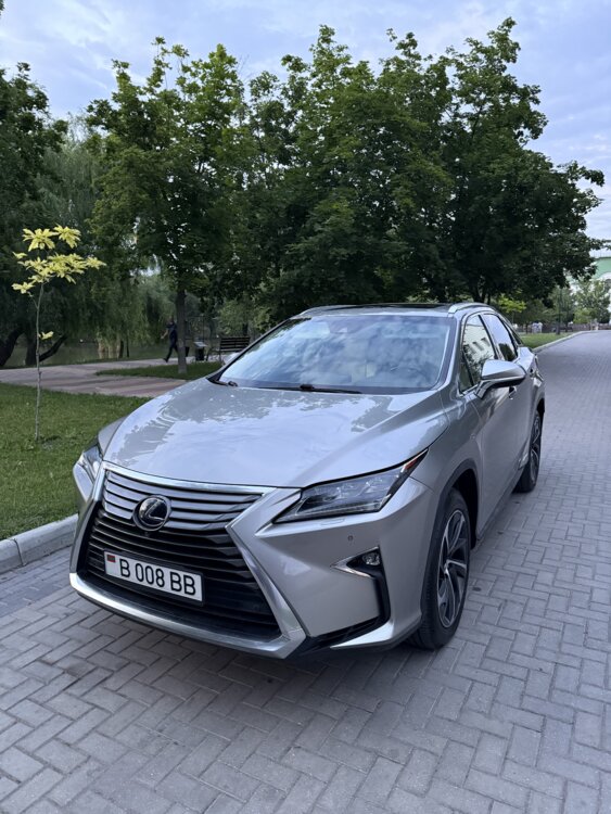Продам Lexus RX450h 2017