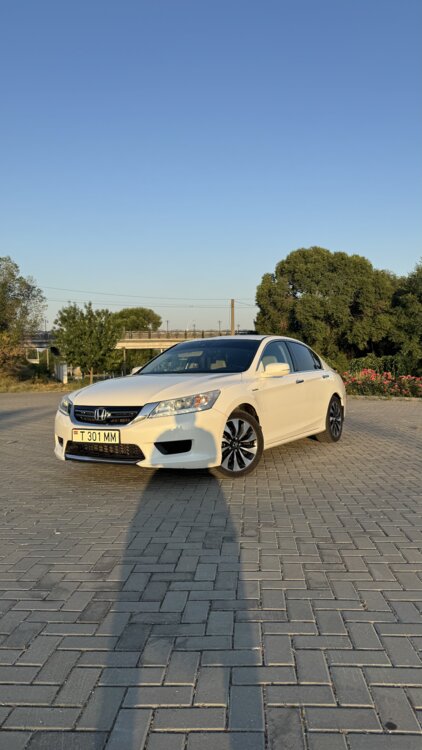 Продам: HONDA ACCORD 9