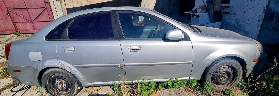 Продается Suzuki Forenza 8400 руб